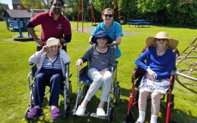 Sunshine, Strolls, and Smiles: A Perfect Day for Waterloo Residents!